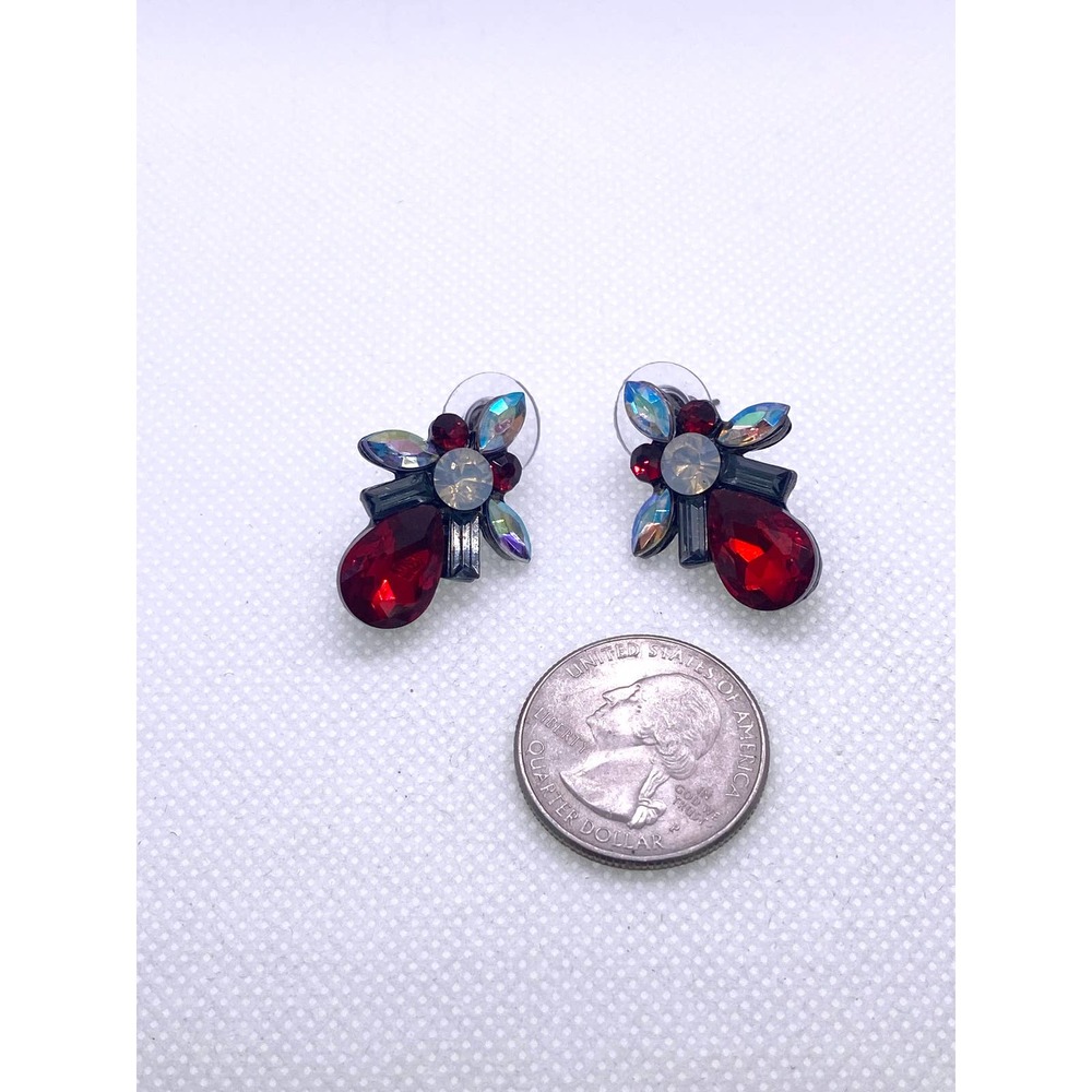 Imitation Red Ruby Rhinestone Cubic Zirconia CZ Post Earrings Set - Picture 3 of 7
